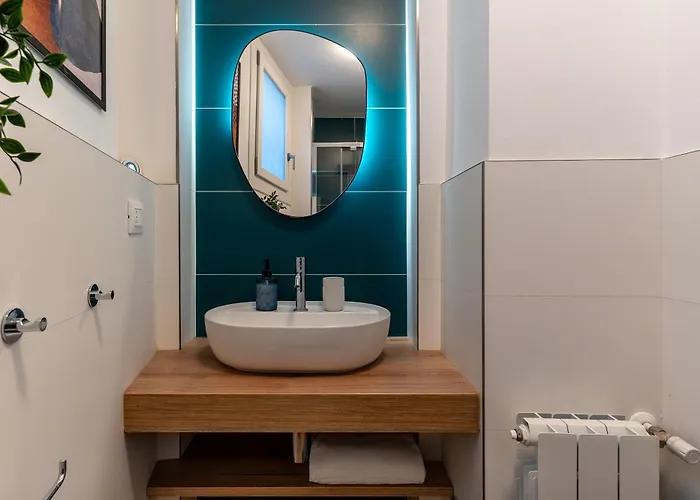 Moscova Luxe - Elegant With 2 Bathrooms Apartmán Milán