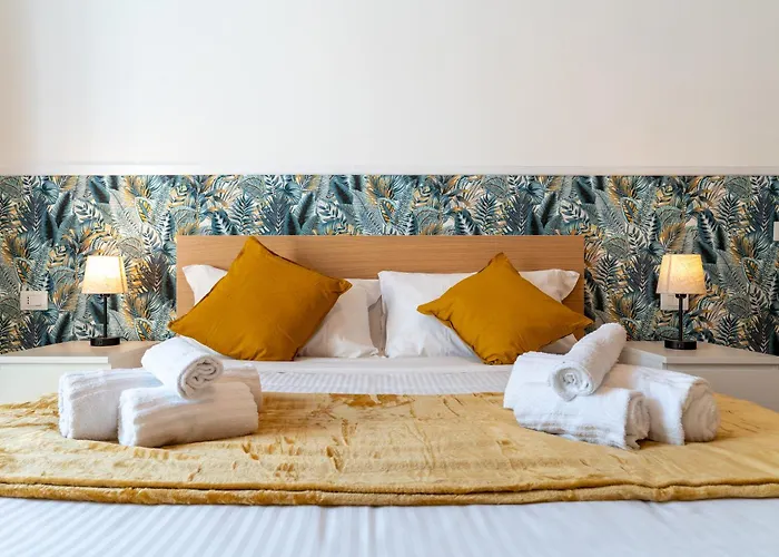Moscova Luxe - Elegant With 2 Bathrooms * Milán