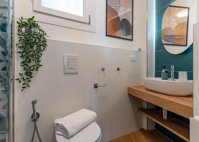 Moscova Luxe - Elegant With 2 Bathrooms Apartmán Milán
