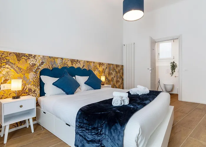 Moscova Luxe - Elegant With 2 Bathrooms Milán