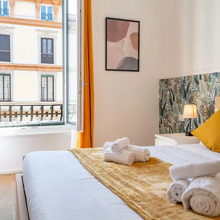 Lejlighed Moscova Luxe - Elegant With 2 Bathrooms